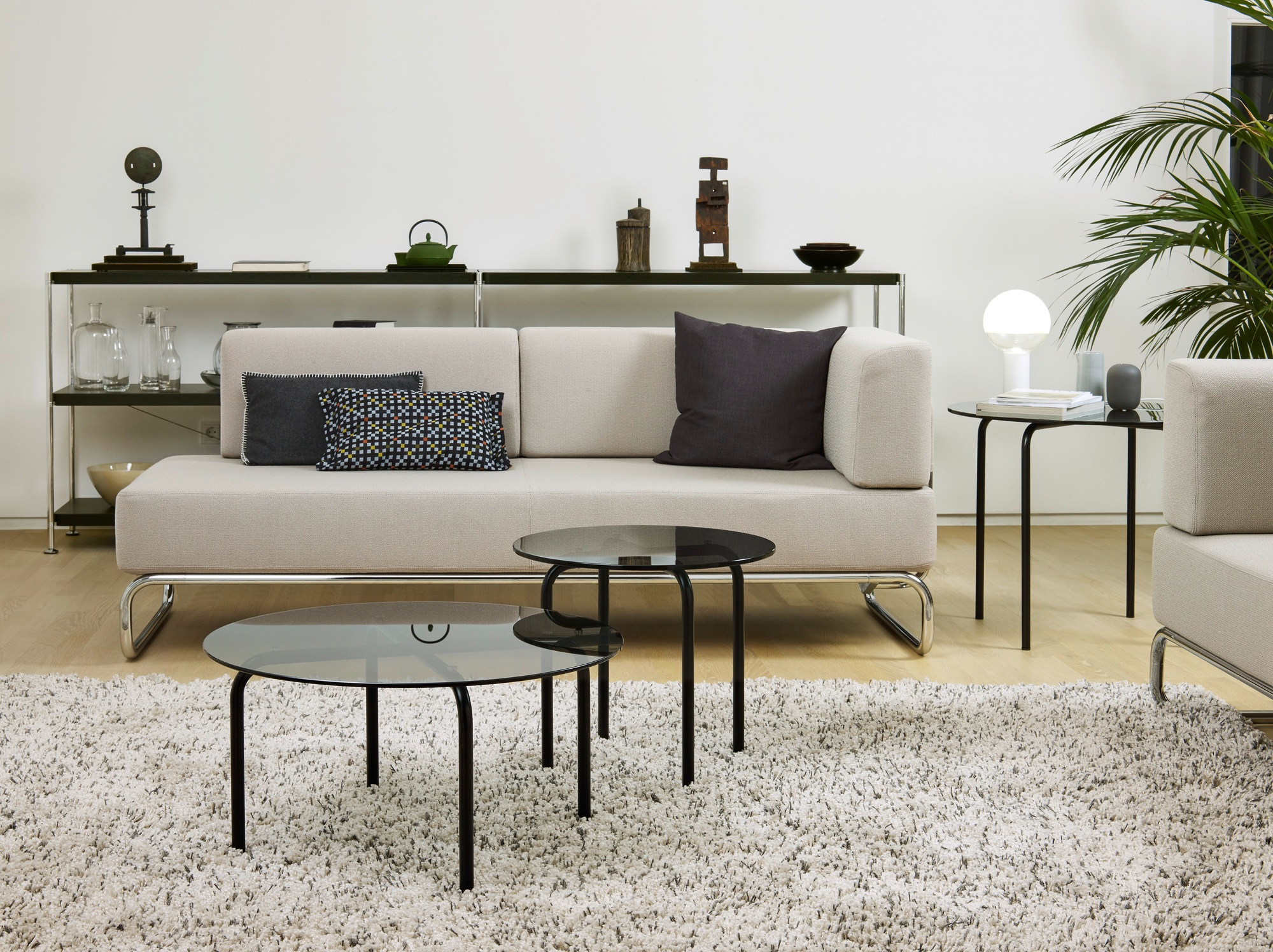 MR 515 Beistelltisch Thonet