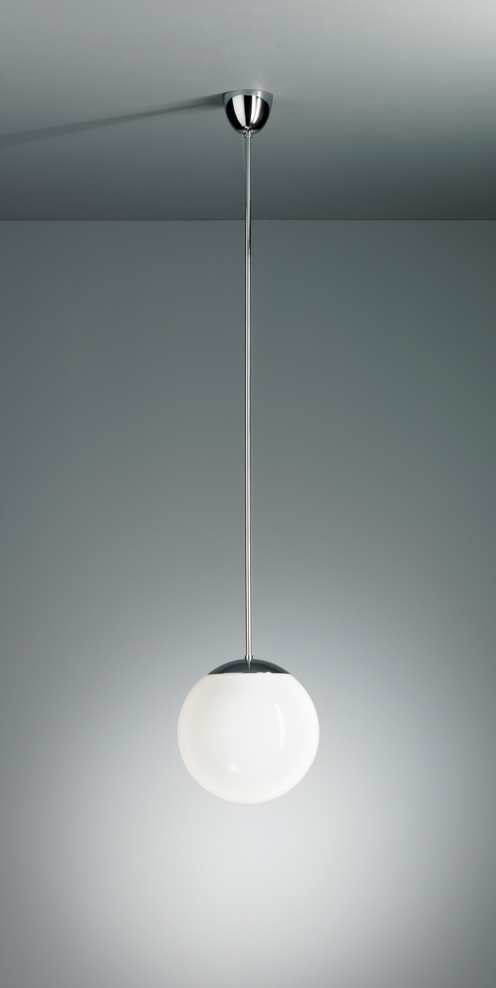 HL 99 / HL99 Pendelleuchte mit Opalkugel Tecnolumen Ø30 cm
