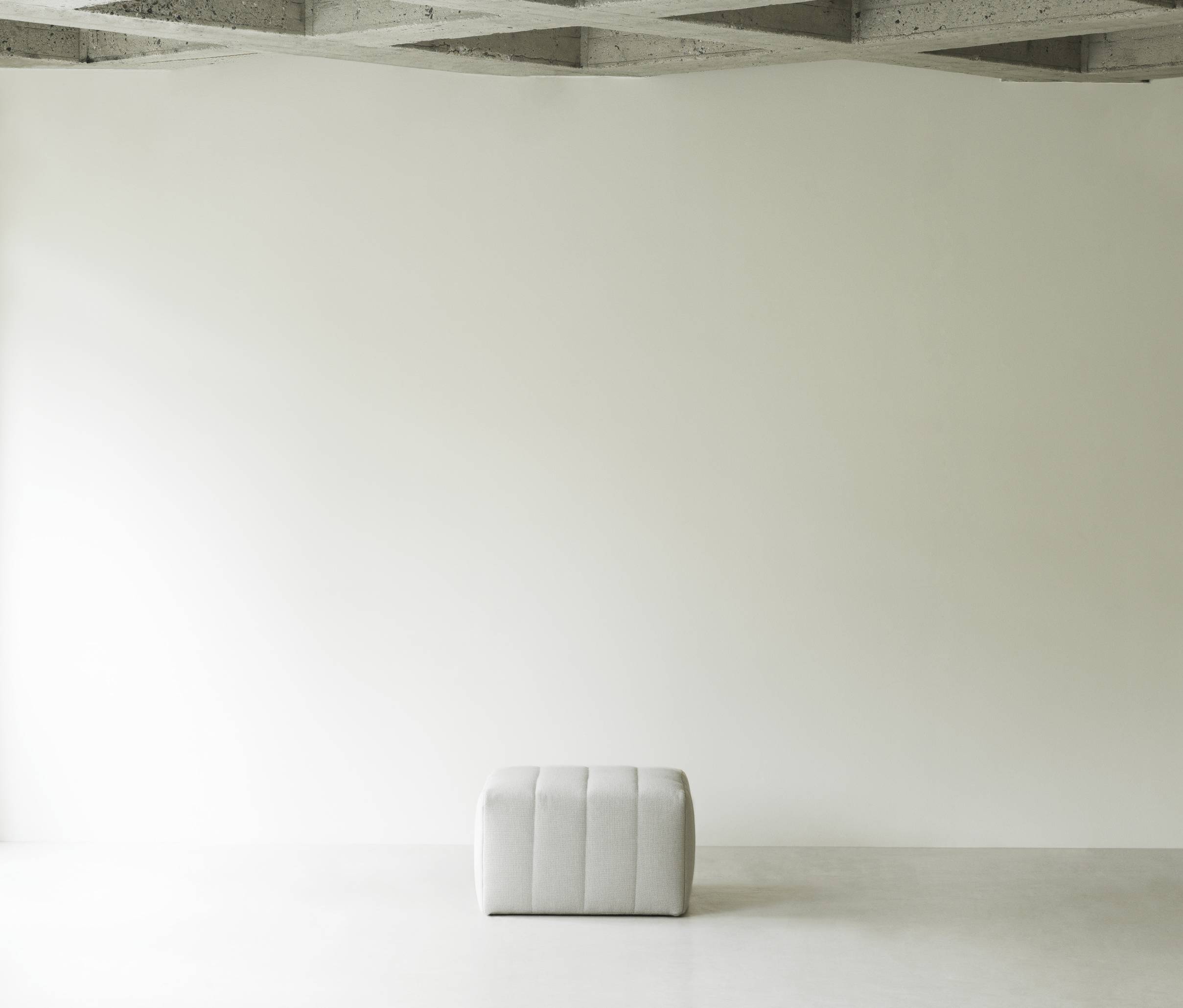 Scene Pouf Small Hocker Normann Copenhagen