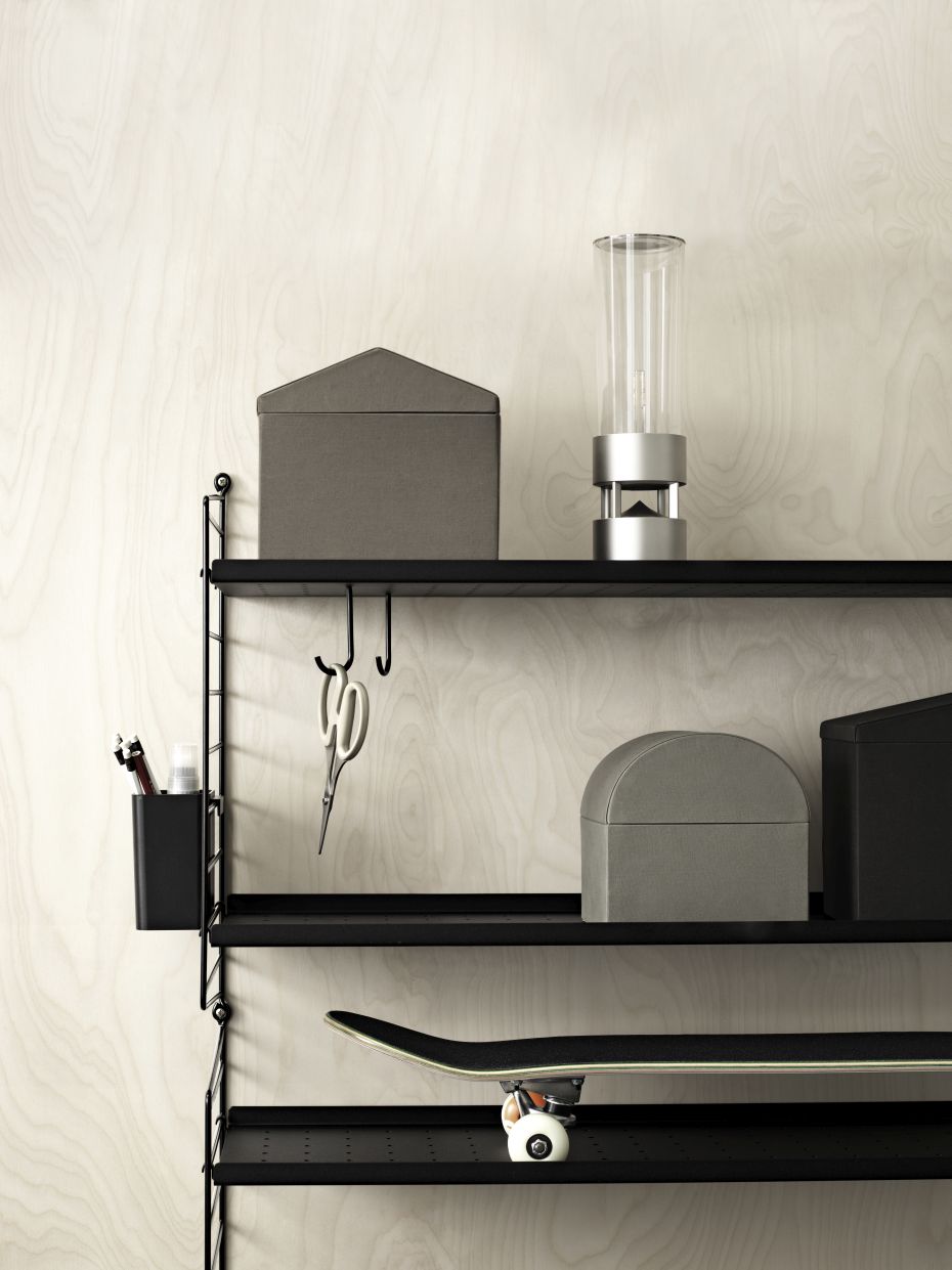 Einzelteil Regalboden aus Metall niedrige Kante B 78 cm String Furniture