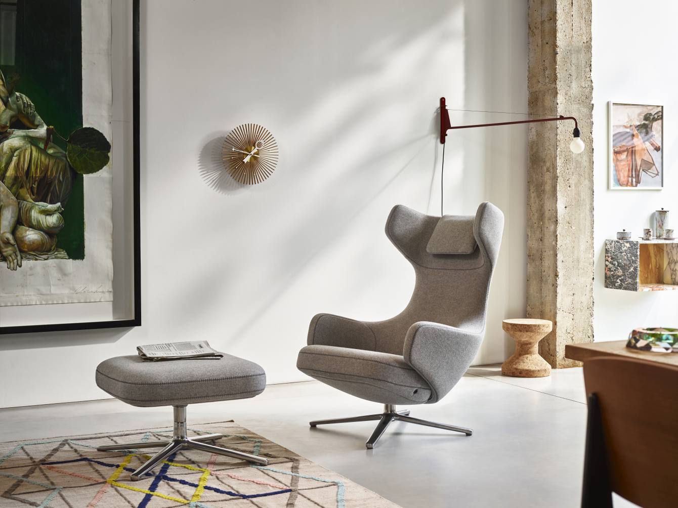Grand Repos Sessel  + Ottoman Vitra Poliert Nubia Elfenbein / Perle