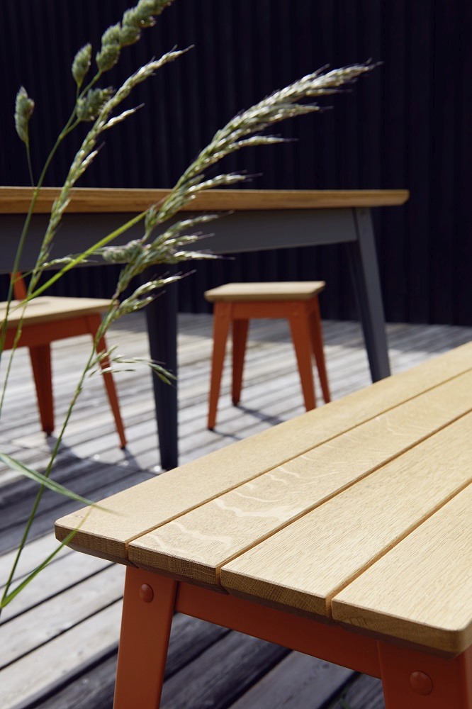 6Grad Outdoorhocker Jan Cray Lichtblau Bauholz roh