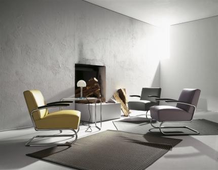 B 9 d Beistelltisch Thonet