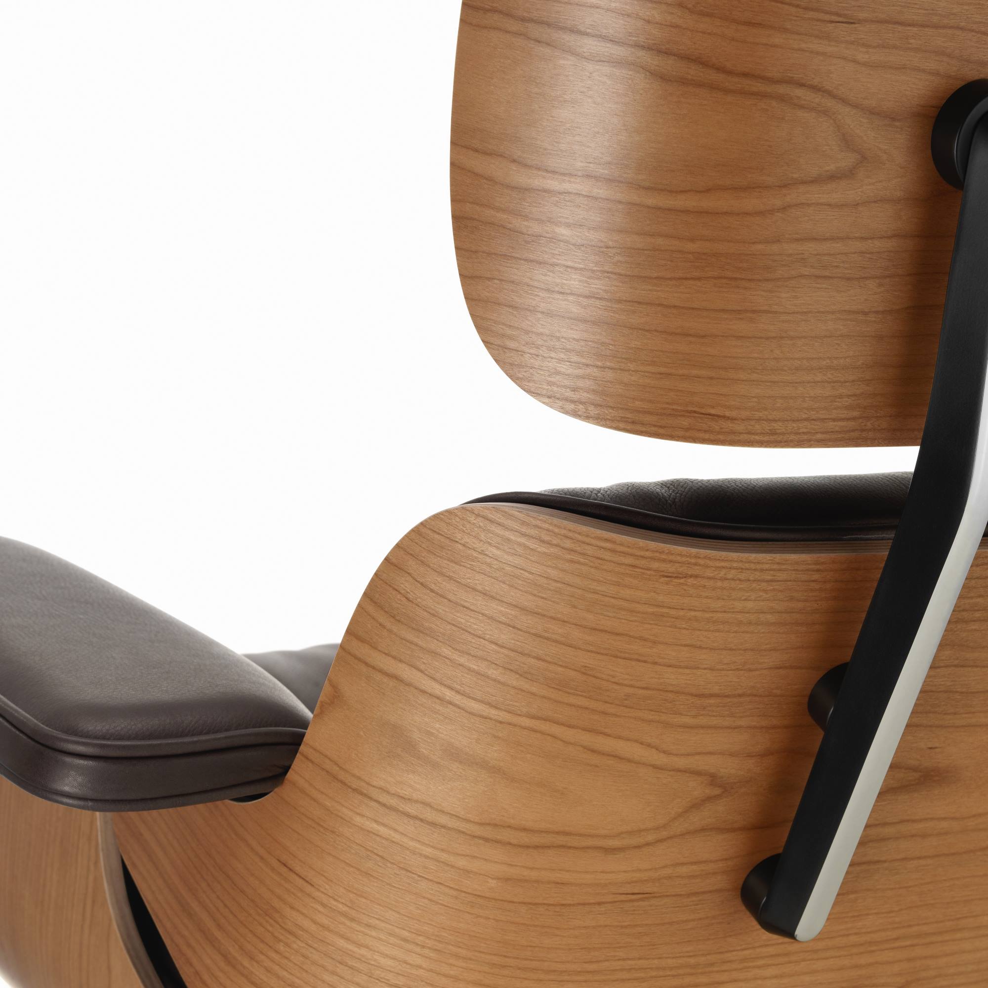 Eames Lounge Chair & Ottoman Sessel Leder Premium Vitra VORZUGSKOMBINATION