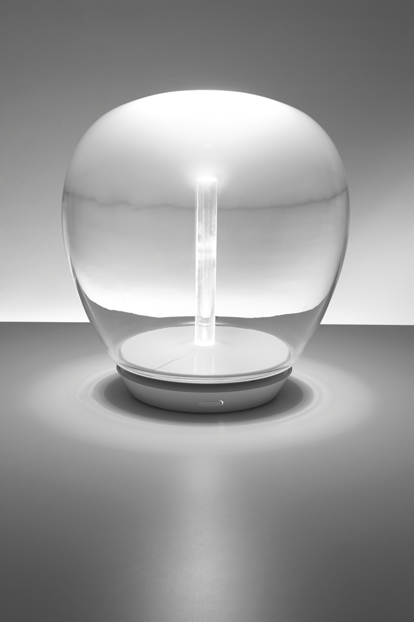 Empatia 16 Tischleuchte Artemide