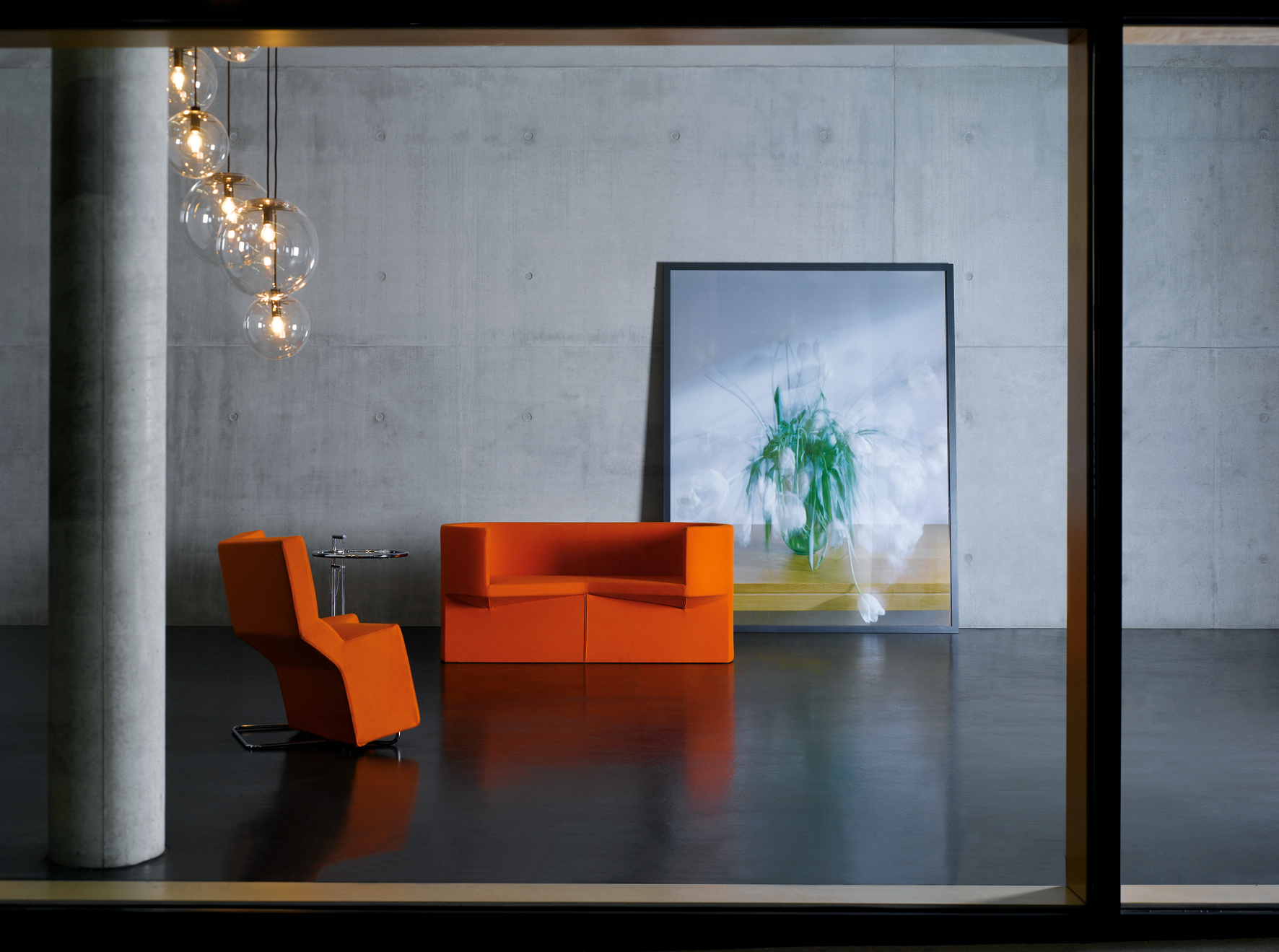 Adjustable Table E1027 Beistelltisch ClassiCon - QUICK SHIP