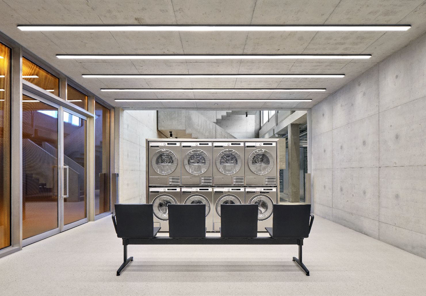 .04 auf Traverse Vitra