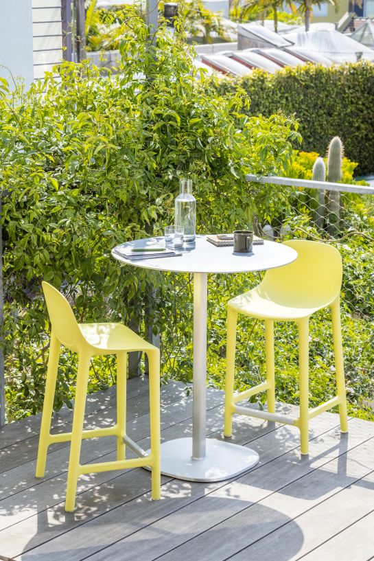 Broom Counter Stool Hocker Buttergelb Emeco