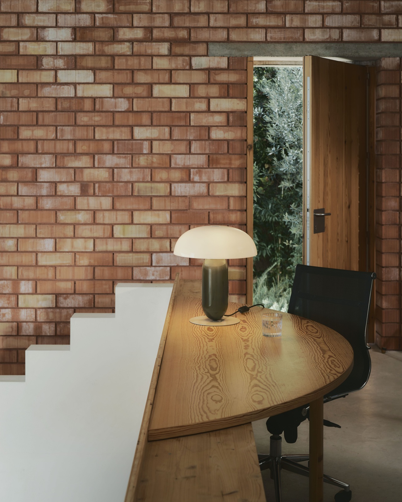 Gambosa M Tischleuchte marset