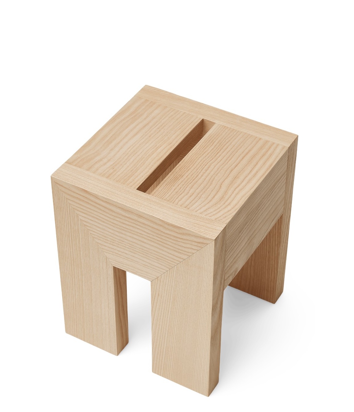 Monolith Side Table Beistelltisch Form & Refine