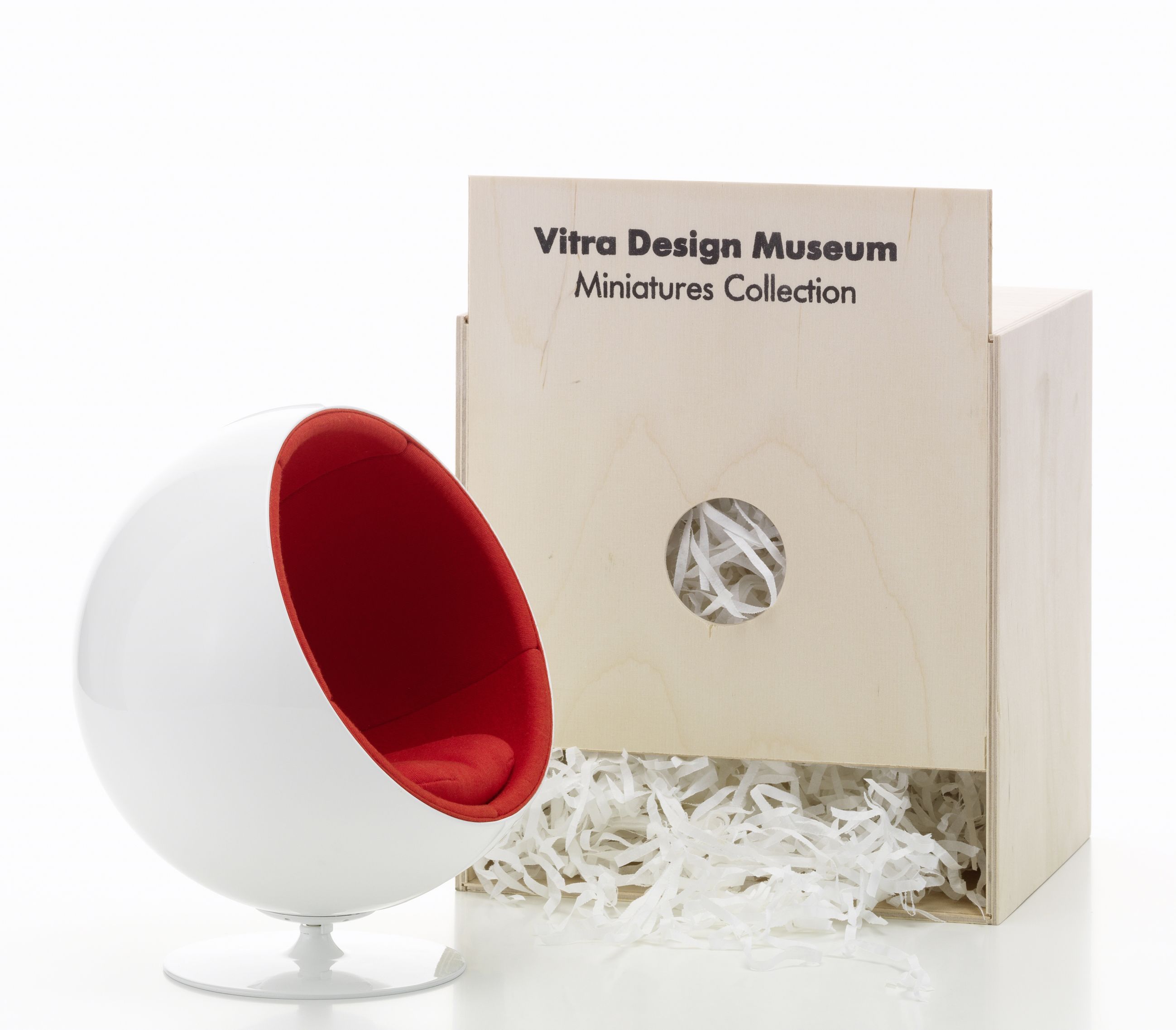 Ball Chair - MINIATUR - Vitra