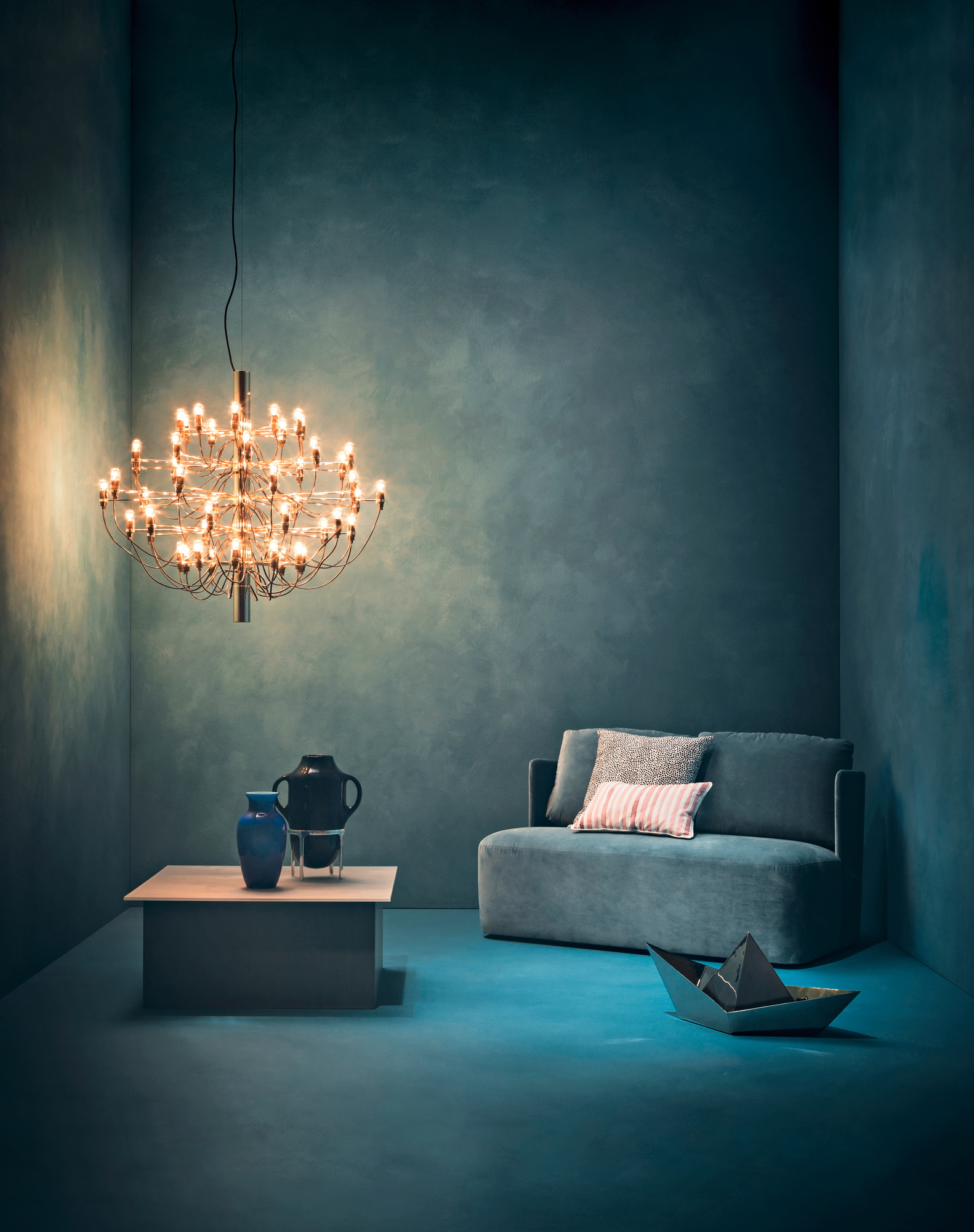 2097/30 LED Kronleuchter Chrom mit mattierte Glühbirnen Flos
