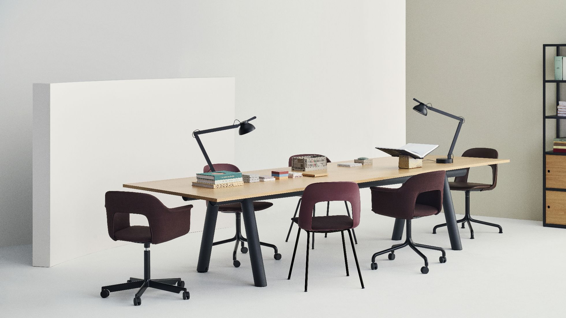 Layout Side Chair 163 4-Stern Drehstuhl Hay