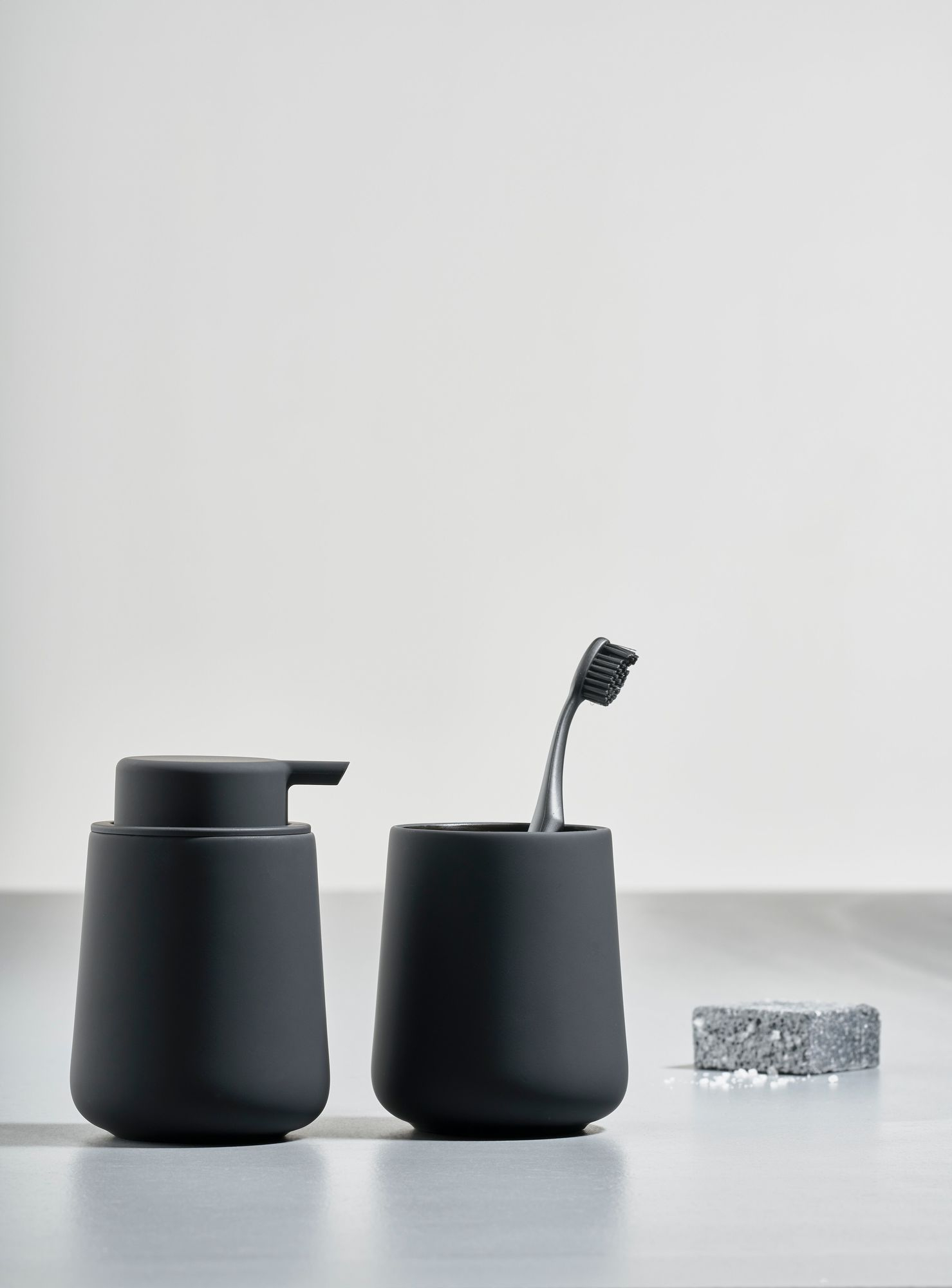 Nova One Toilettenbürste grau Zone Denmark EINZELSTÜCK