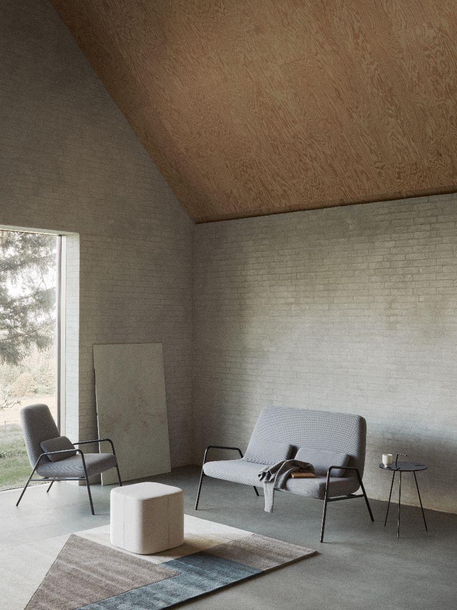 Nola Sofa Softline