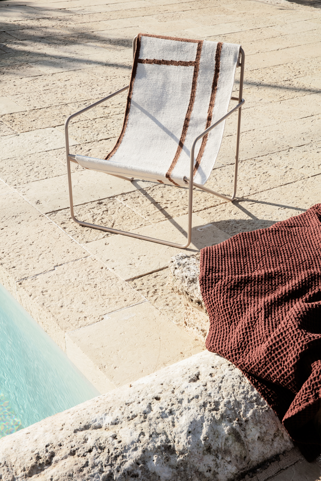 Desert Chair Loungesessel Kaschmir Ferm Living