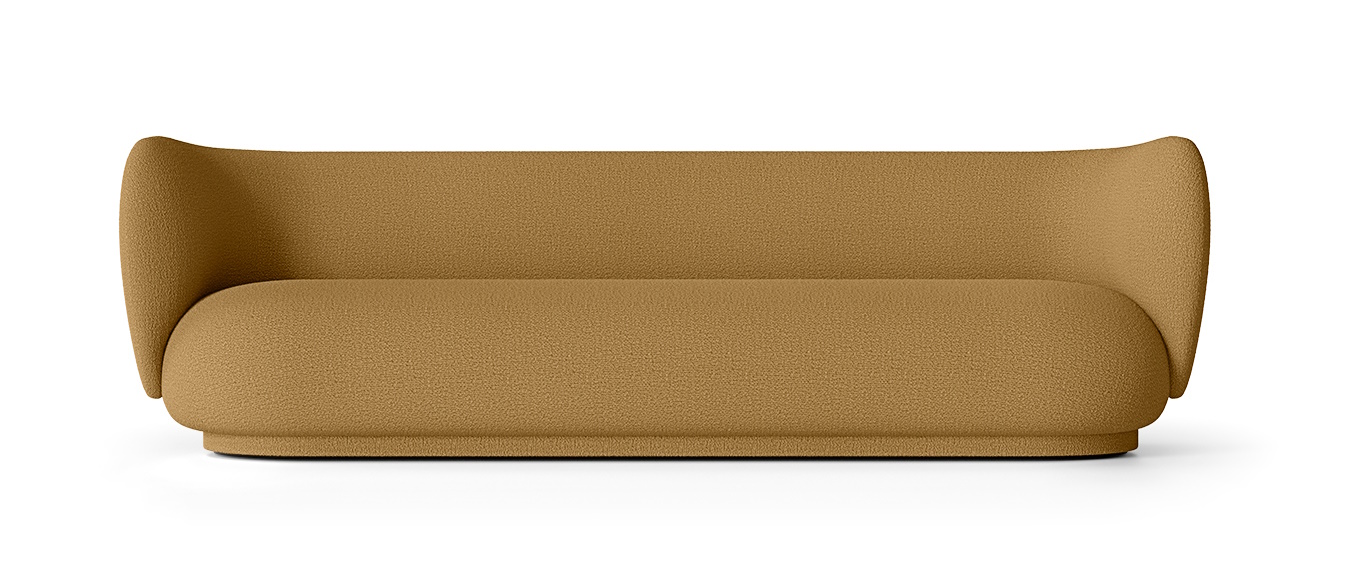 Frontansicht des Rico Sofas in Bouclé Sugar Kelp von Ferm Living. 4-Sitzer Sofa.