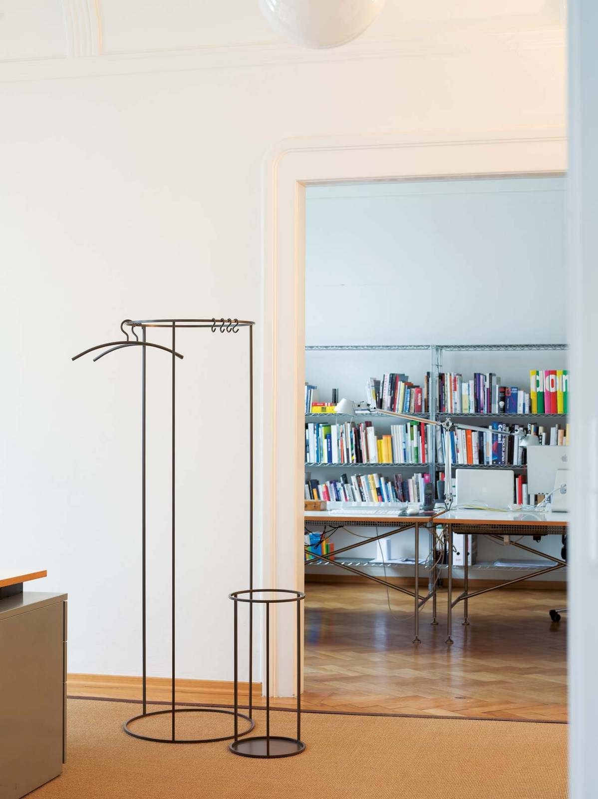 Rack Schirmständer / Beistelltisch Schönbuch