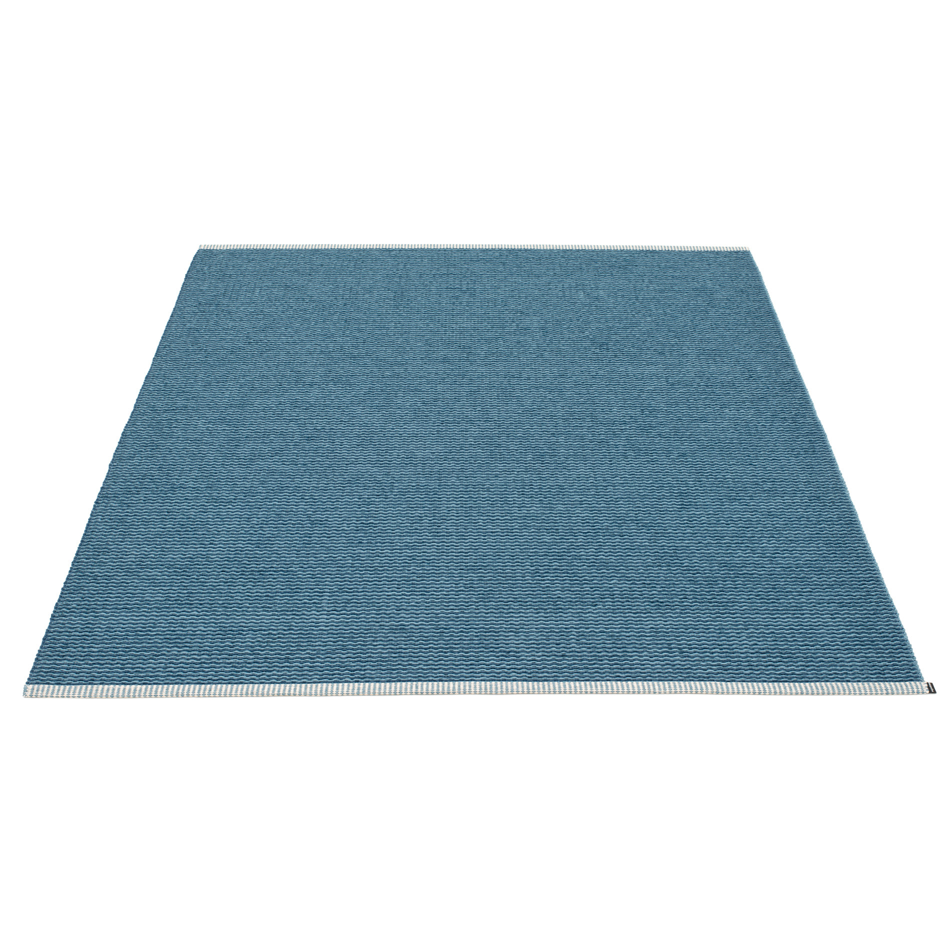 Blauer Pappelina Kunststoffteppich, Mono Design, 180x220 cm. Moderner Teppich für Innen und Außen.