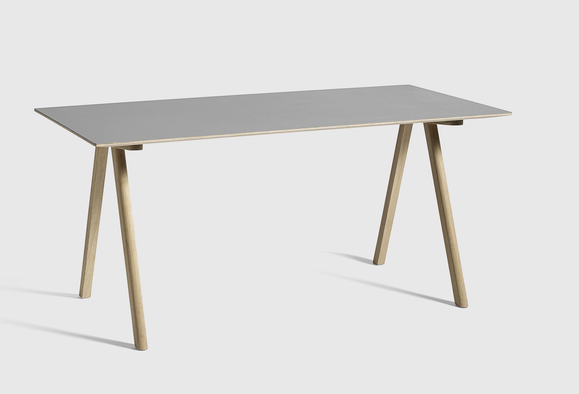 Copenhague Table CPH 10 Tisch Hay Eiche wasserbasierter lack / Platte Linoleum off white MDF Kante