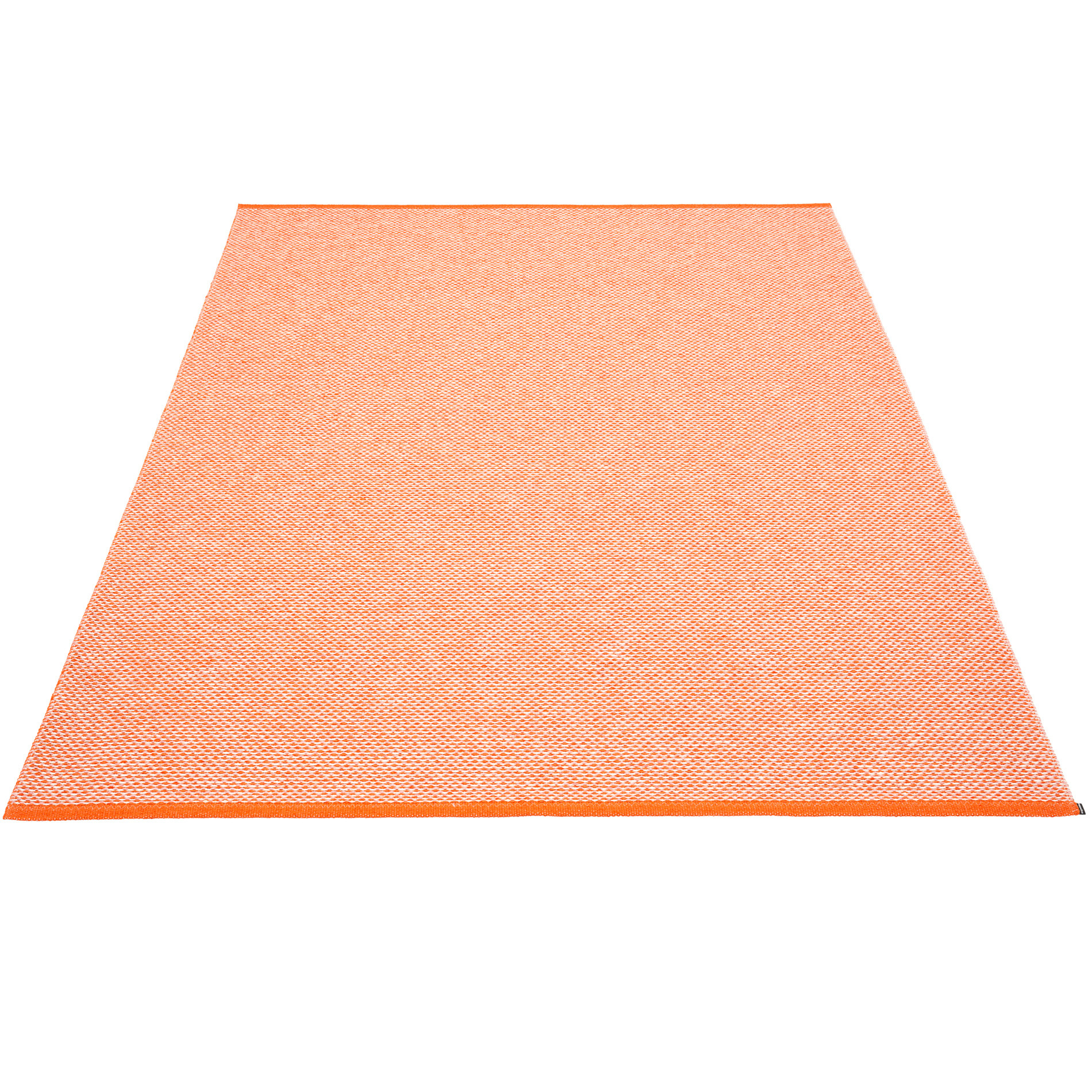 Orangefarbener Pappelina Kunststoffteppich Effi, 180x260 cm, für Innen- und Außenbereich. Strapazierfähiger Teppich.