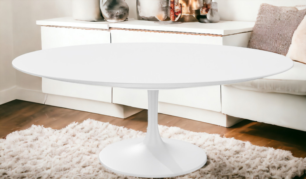 Saarinen oval Couchtisch H 39 cm Knoll International