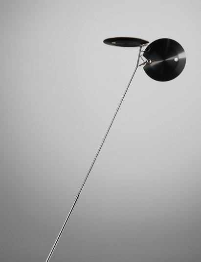 OyO S Stehleuchte Schwarz 2700 K Baltensweiler