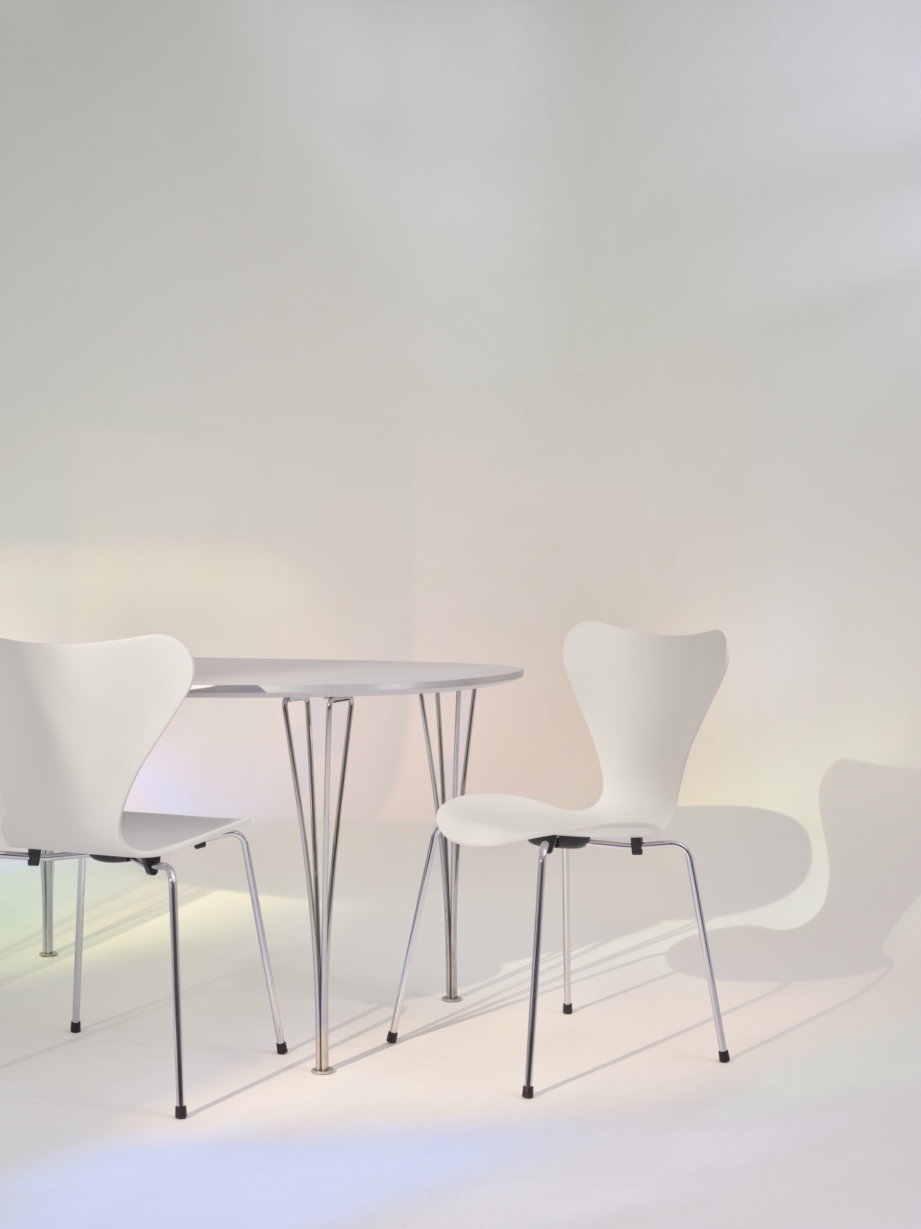 Tischserie Super Elliptisch Fritz Hansen