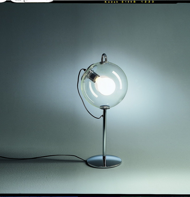 Montjuic Stehleuchte Artemide