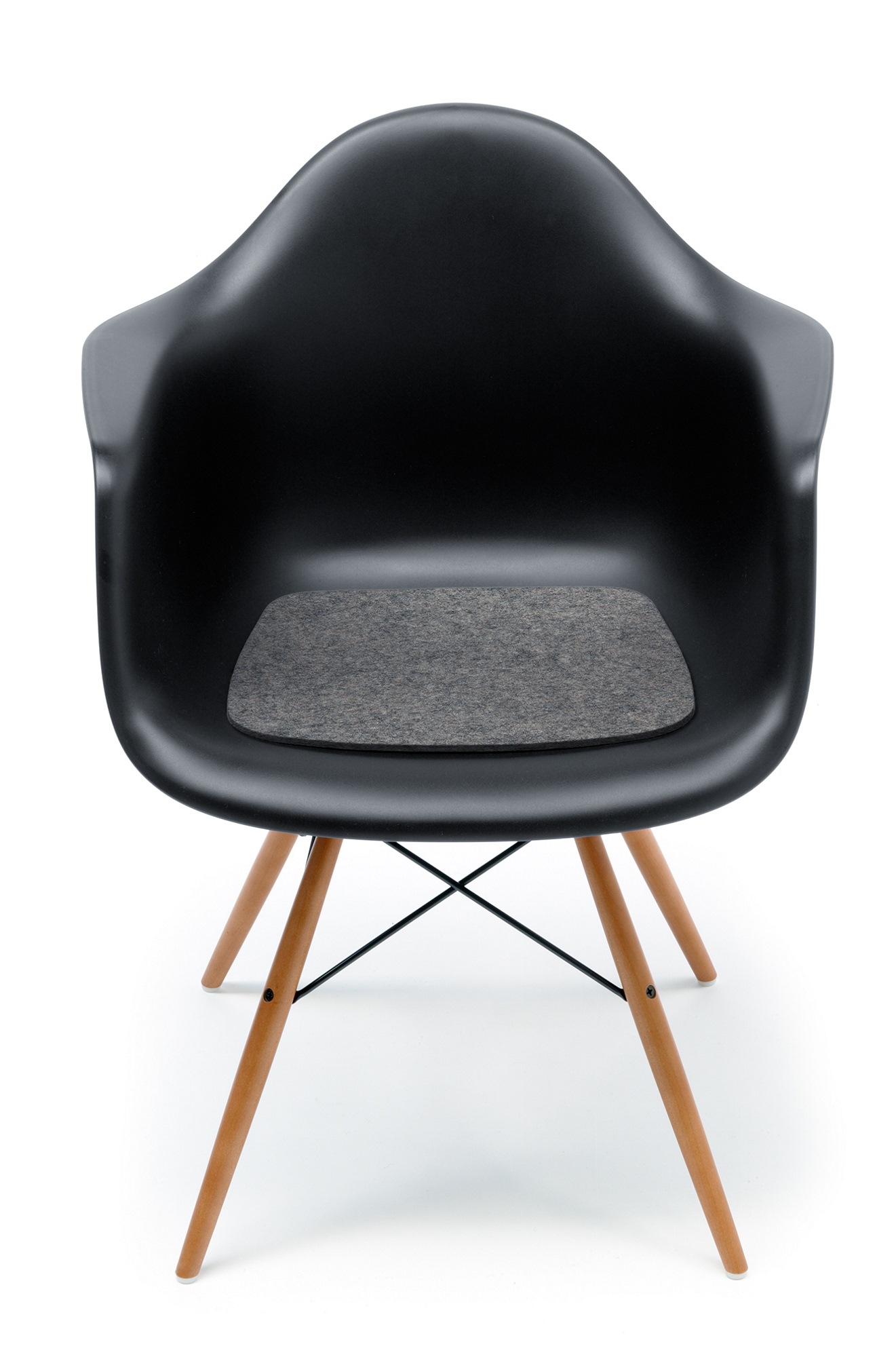 Sitzauflage-Filzauflage Eames Plastic Armchairs DAR / RAR / DAW / DAX Schwarz Hey Sign EINZELSTÜCK