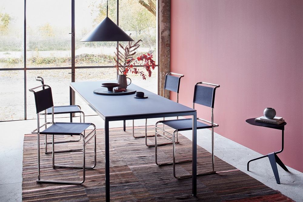 B40 Chair Stuhl mit Bauhaus-Gurt Tecta