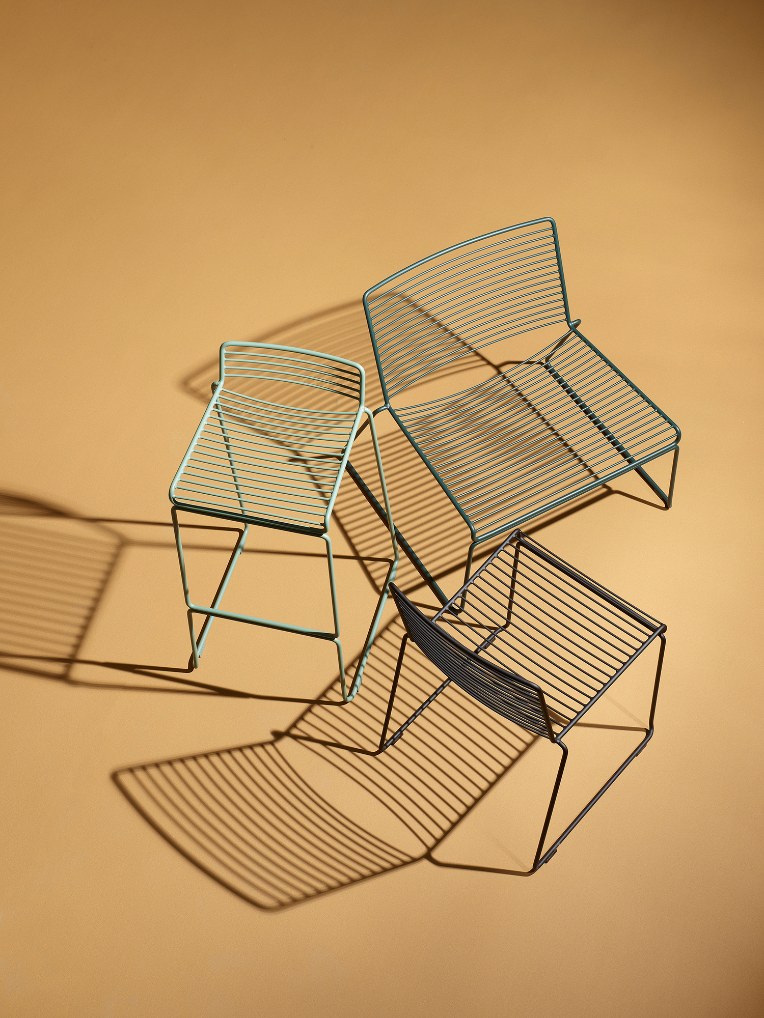 Hee Lounge Chair Schwarz Hay