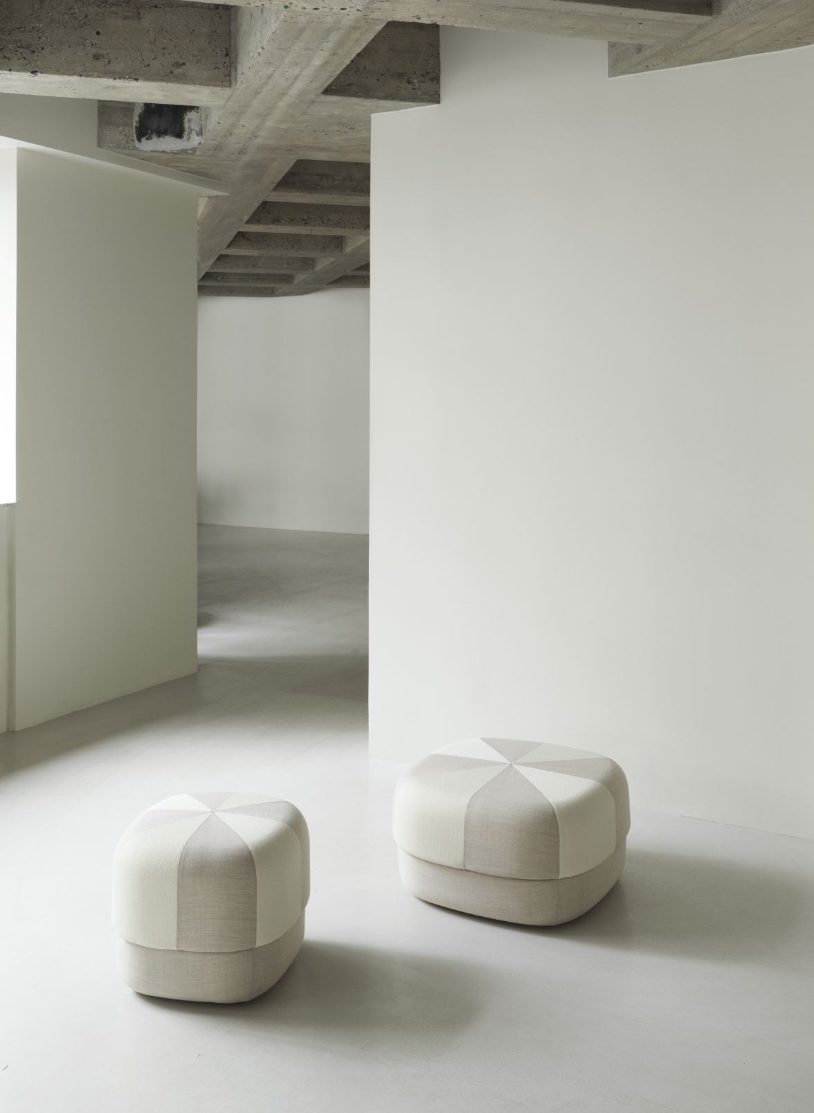Circus Pouf Small Hocker Normann Copenhagen