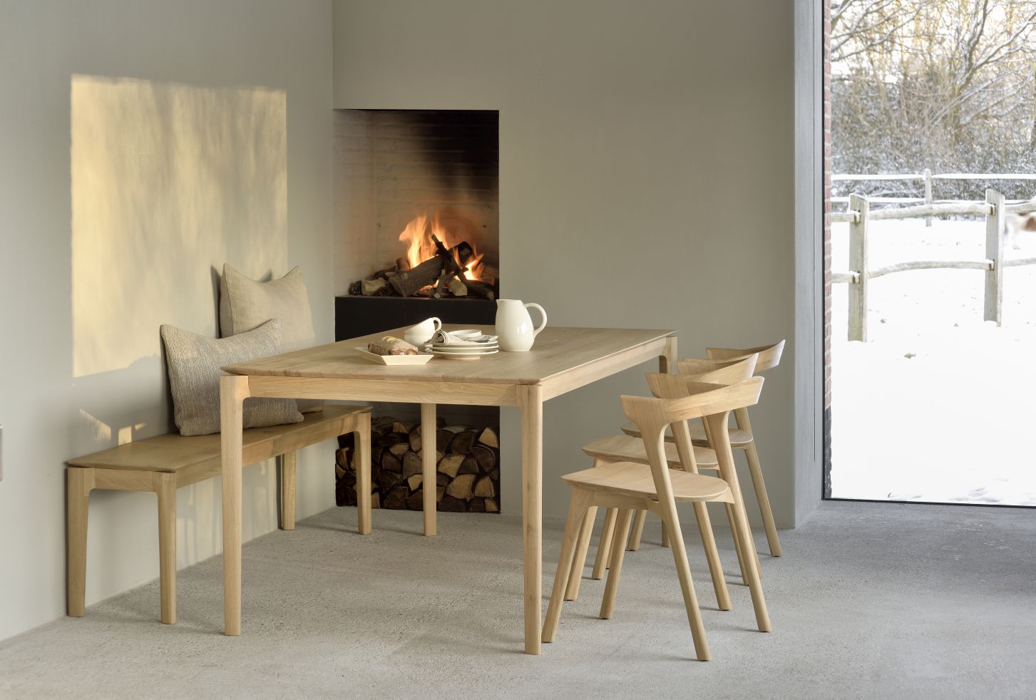 Bok Esstisch lackierte Eiche B140 x T80cm Ethnicraft