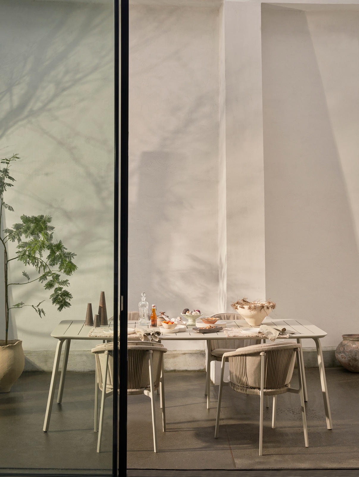 VIPP732/VIPP733 Lagrasse Dining Table Outdoor Esstisch Vipp