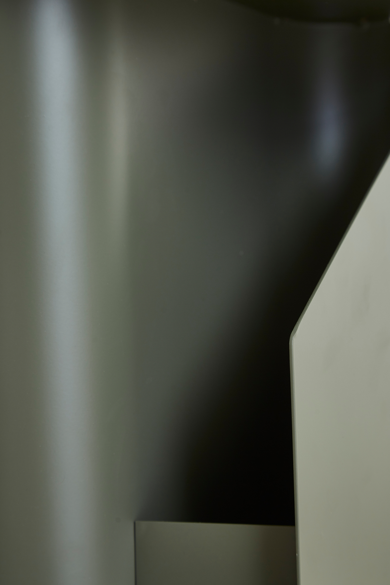 Sentrum Side Table Beistelltisch Staubiges grün Woud EINZELSTÜCK