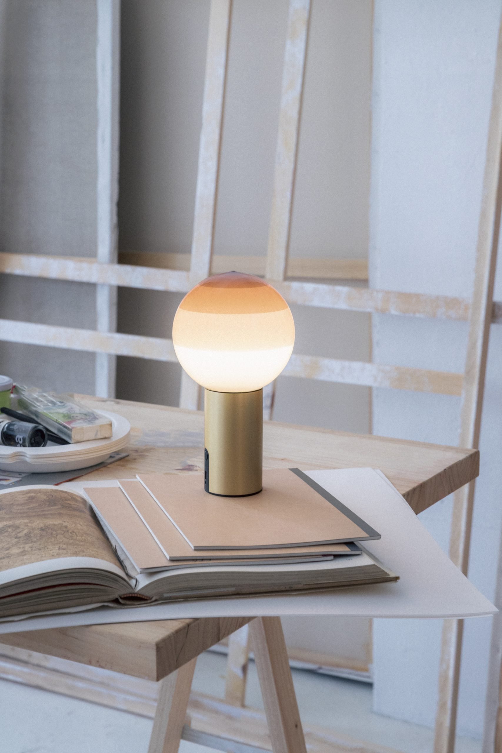 Dipping Light Portable LED Akkuleuchte Marset