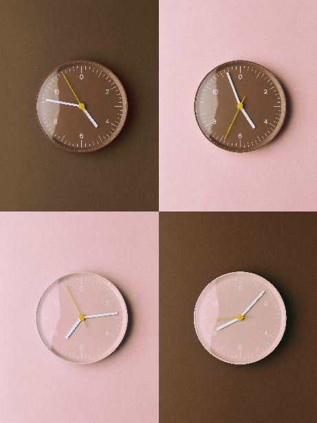 Wall Clock Wanduhr Hay Braun