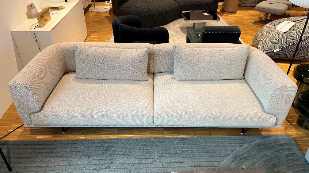 Chimney Module Sofa 3-Sitzer BROOK - BEIGE CHESTNUT Vipp AUSSTELLUNGSSTÜCK