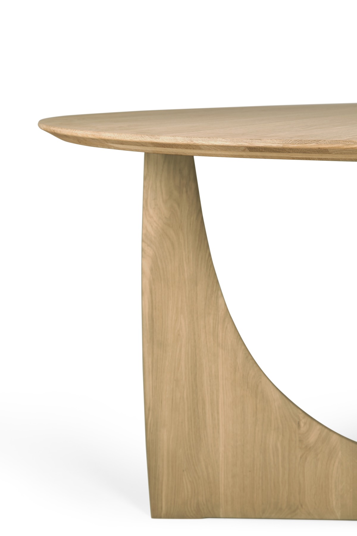 Geometric Dining Table Esstisch rund Ethnicraft