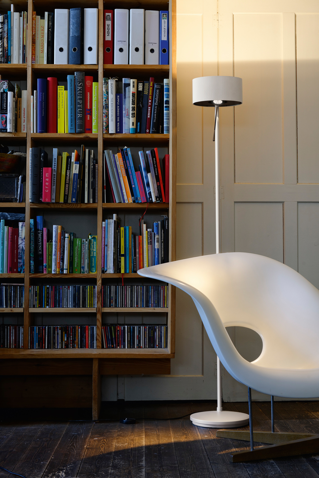 Diogenes LED Stehleuchte Belux Goldgrau