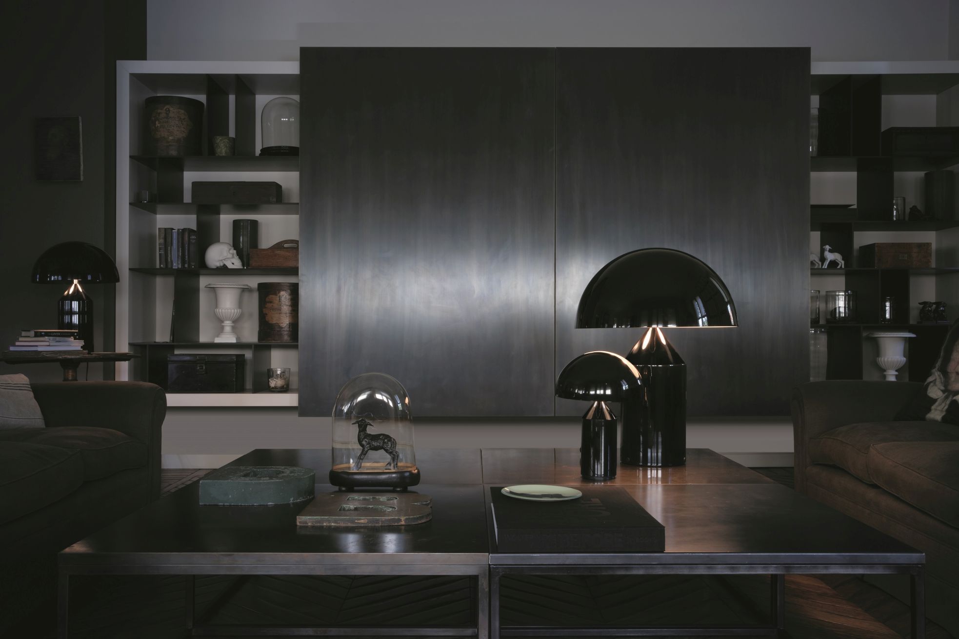 Atollo Aluminium Schwarz Oluce