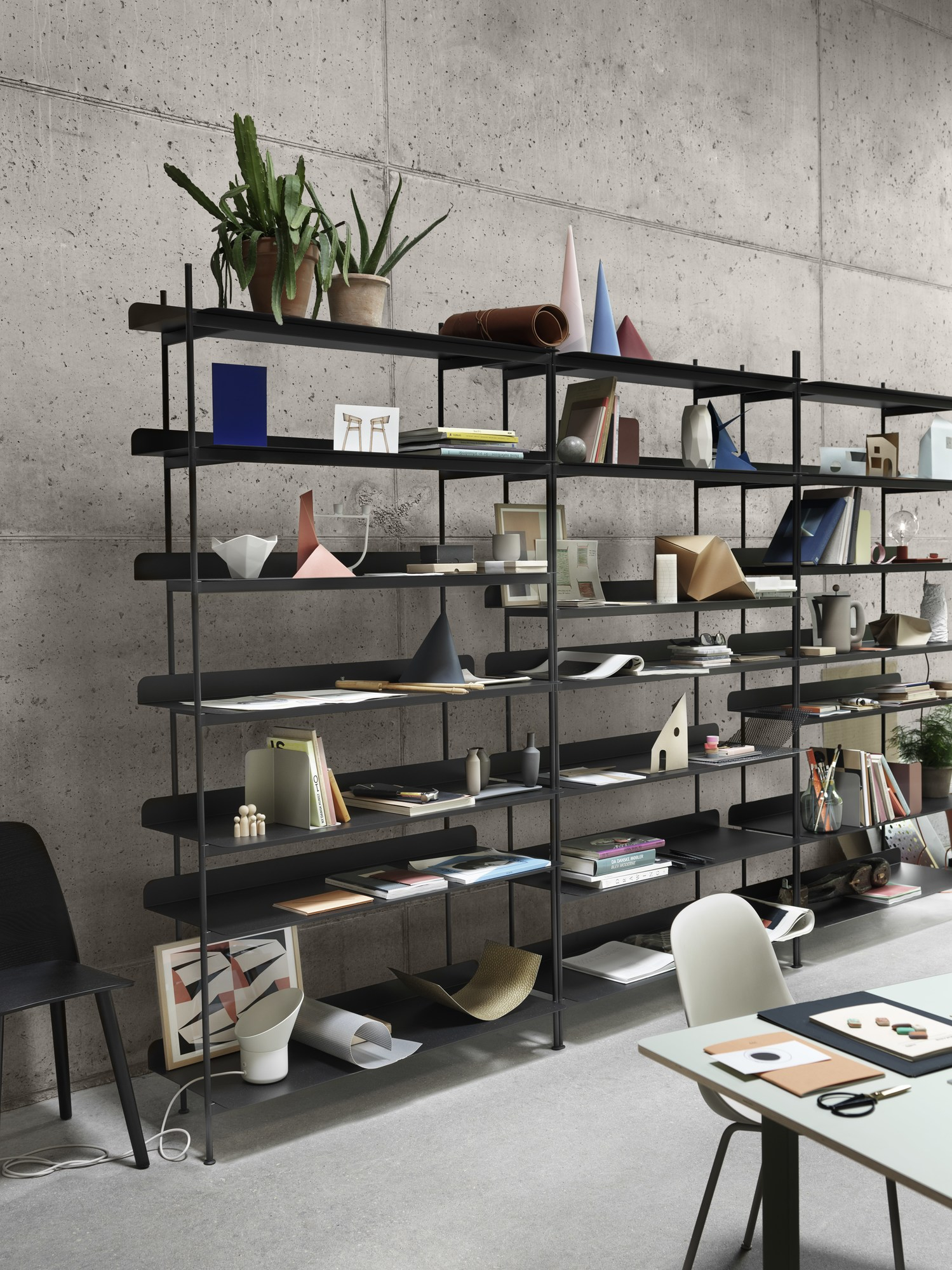 Leaf Table Lamp Tischleuchte Muuto