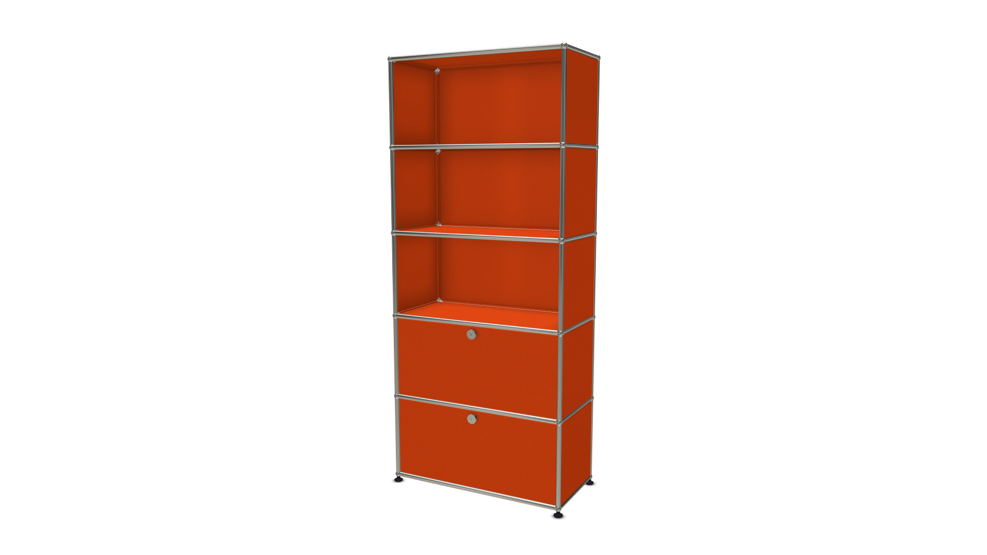 Orangefarbenes USM Haller Regal mit zwei Klappen und drei offenen Fächern, freistehend.