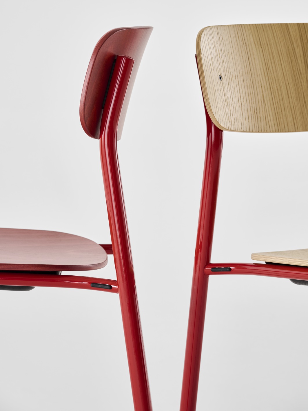 S 243 / S243 Stahlrohr Stuhl OLIVGRÜN Thonet EINZELSTÜCK