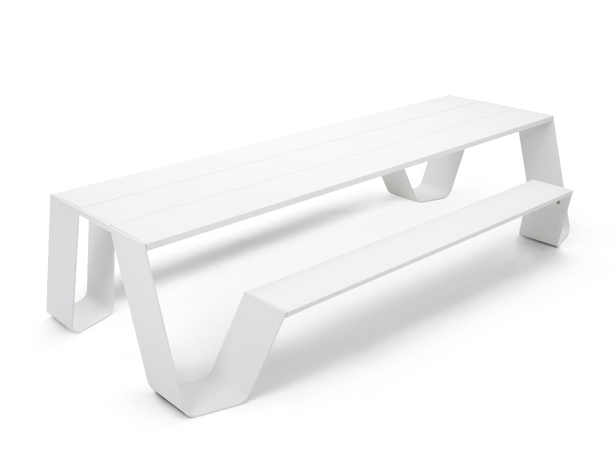 Hopper Picnic AA Bank Outdoor Extremis