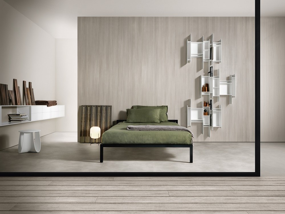 Aluminium Bed Bett lackiert MDF Italia