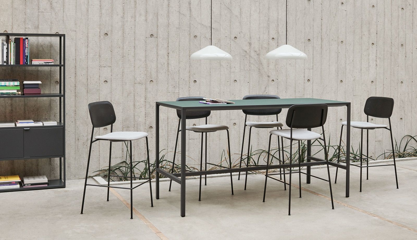Soft Edge 90 Bar Stool Low / High Barhocker Hay