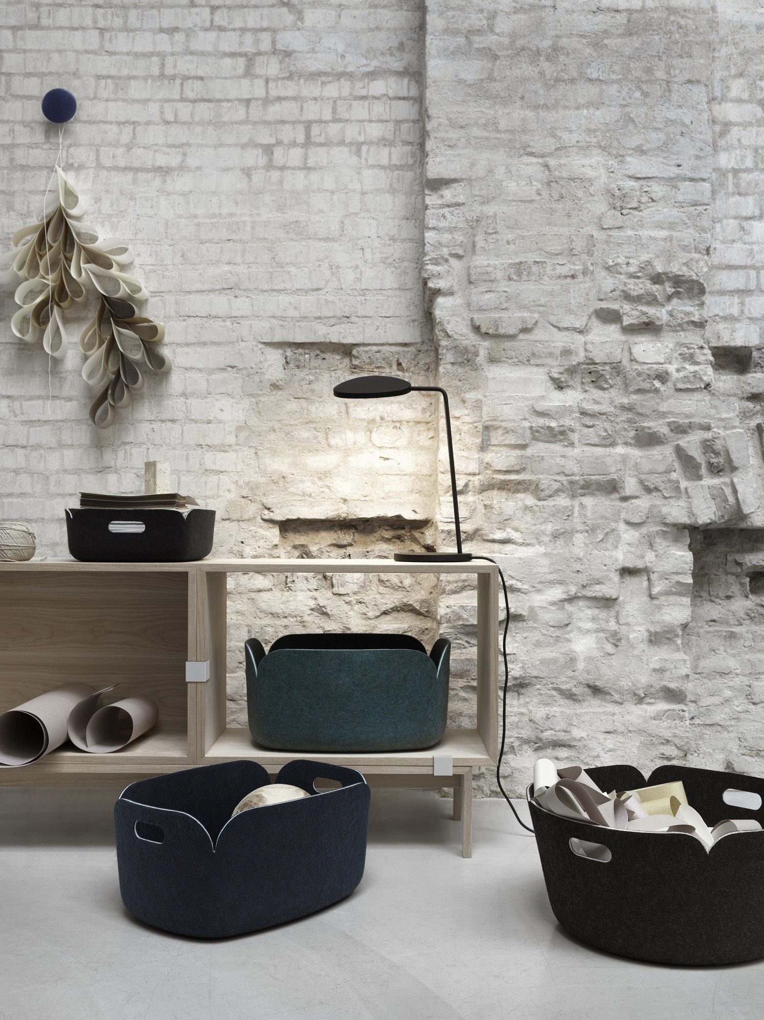 Leaf Table Lamp Tischleuchte Grau Muuto EINZELSTÜCK