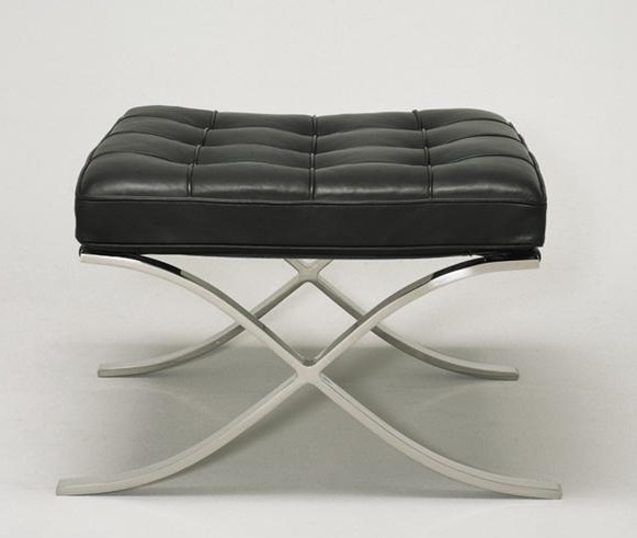 Barcelona Hocker Knoll International